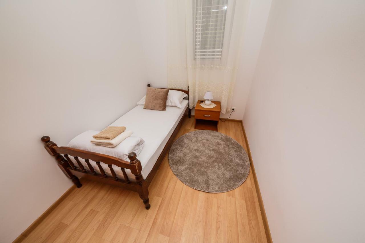 Villa Milena Trogir Bagian luar foto