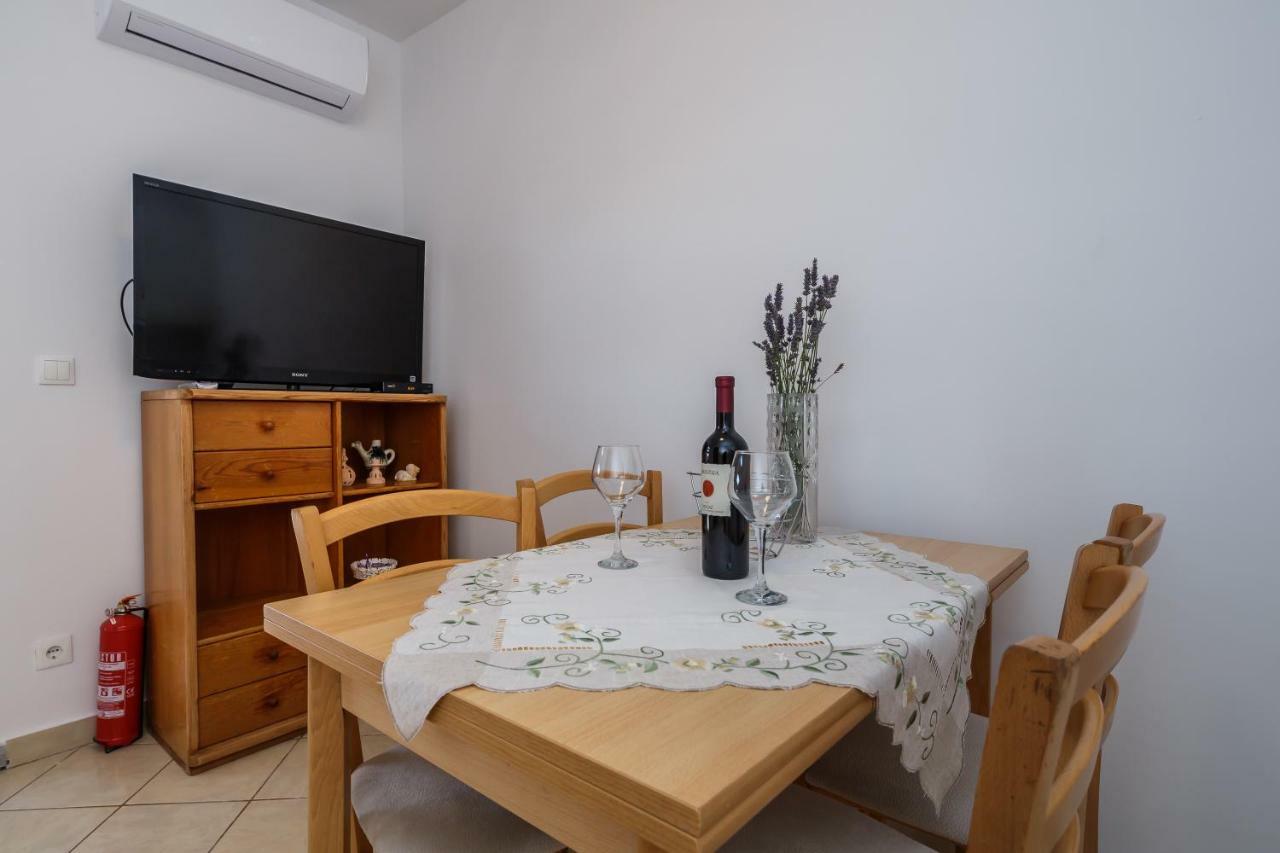Villa Milena Trogir Bagian luar foto